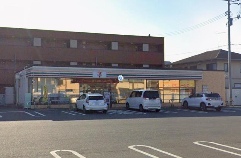 コンビニ　セブンイレブン宇部厚南店（コンビニ）まで600m