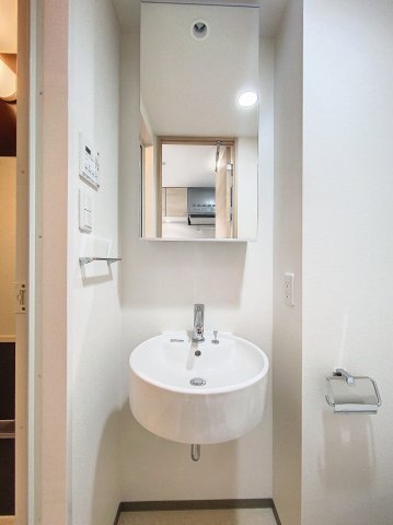 洗面設備　嬉しい独立洗面台