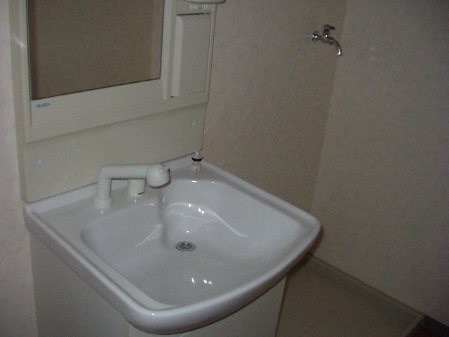 洗面設備　洗髪洗面化粧台