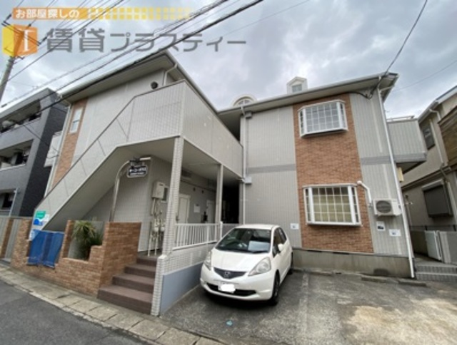 建物外観　お洒落な外観でしっかりと手入れがされてます。