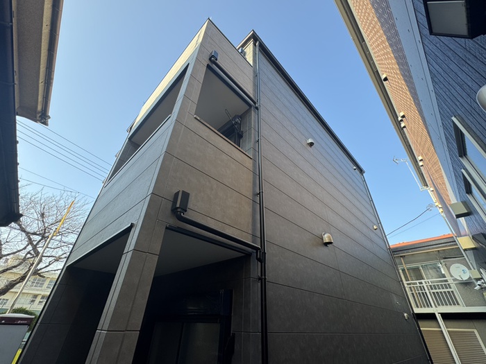 建物外観　建築中