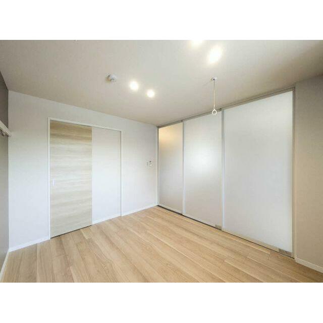 その他部屋・スペース　■洋室■　全ての居室にエアコンが設置されている為、ご入居時か