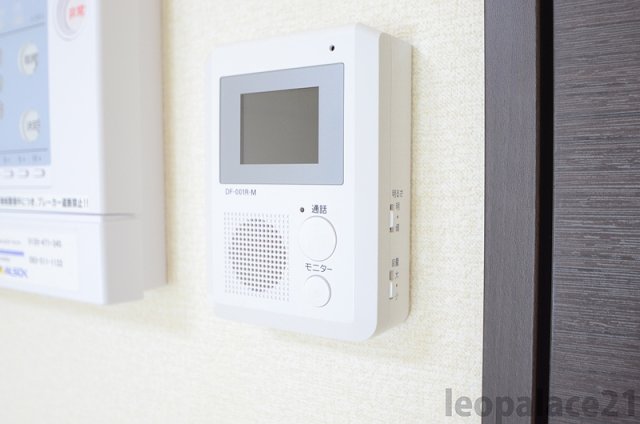 セキュリティ　実際のお部屋と異なる場合がございます。