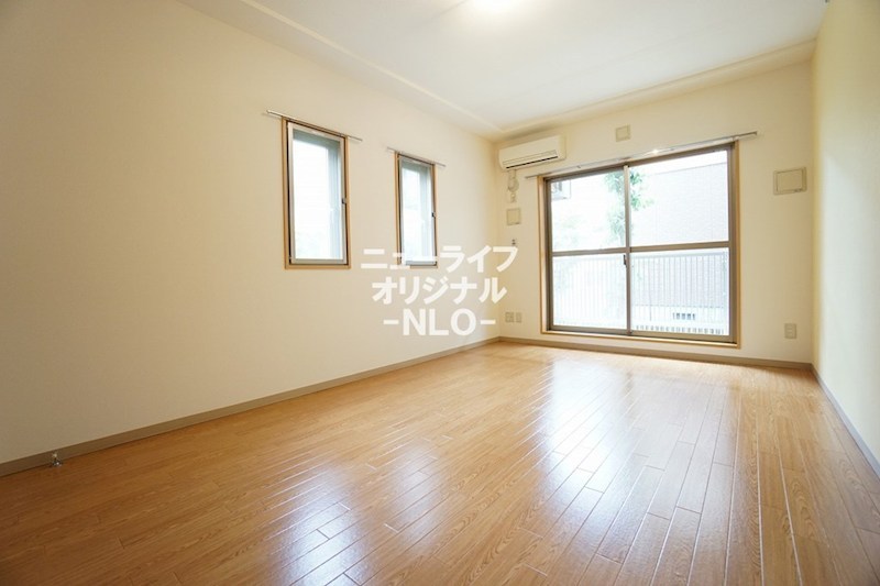 居室・リビング　※別室参照、現況を優先致します。