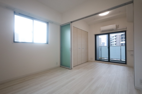 居室・リビング　※別部屋の写真です