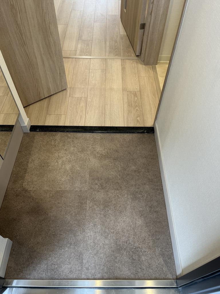 玄関　※同仕様