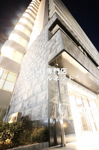 建物外観　シンプルで洗練されたデザインが毎日の暮らしに心地よさをプラス