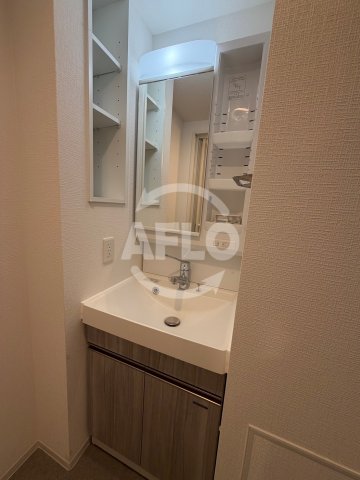 洗面設備　Metrosa谷町六丁目South　独立洗面台