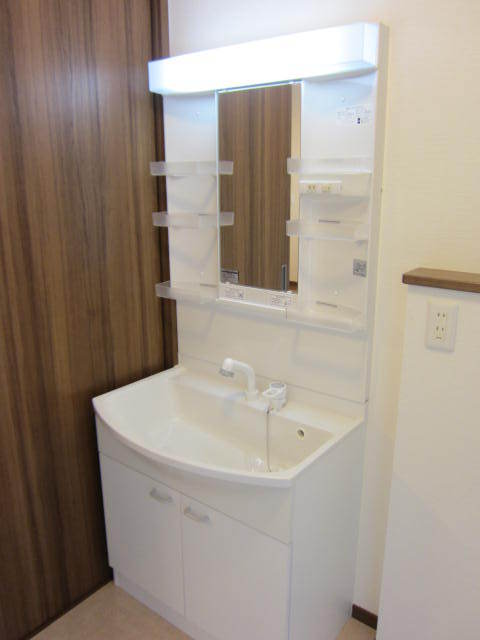 洗面設備　洗髪洗面化粧台