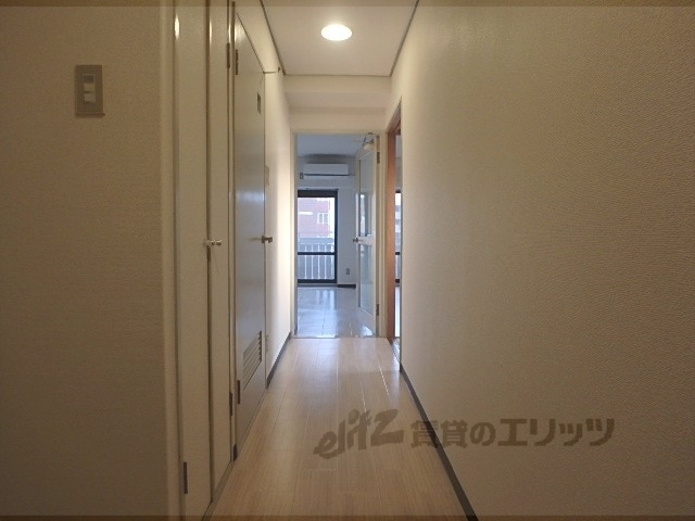 その他部屋・スペース　廊下