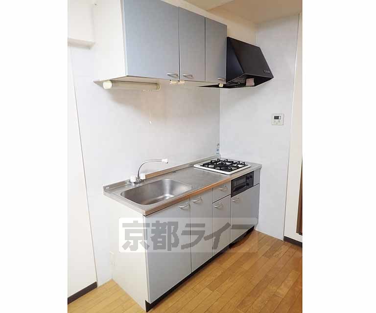 キッチン　大型キッチンです。