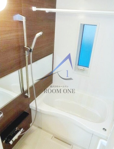 バス・シャワールーム　お風呂です。