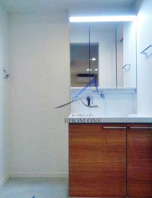 洗面設備　洗面台です。