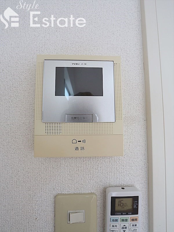 セキュリティ　モニター付きインターホン