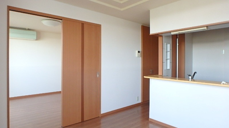 居室・リビング　図面と現状に相違がある場合には現状を優先