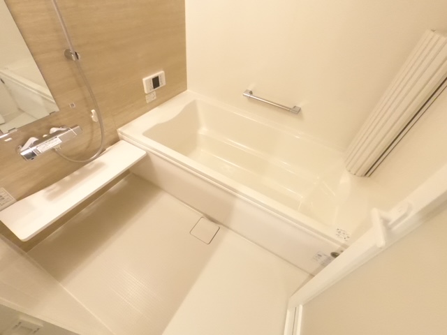 バス・シャワールーム　追い焚き・浴室乾燥機