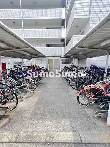 ロビー　建物の内部です