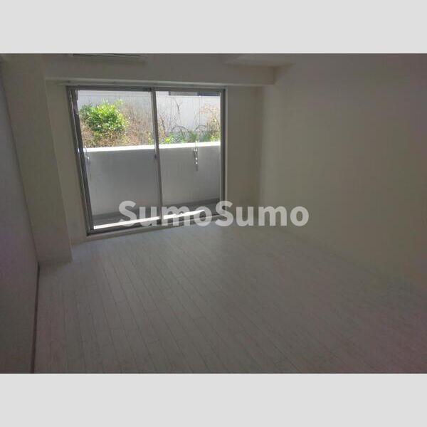 居室・リビング　ゆったりとした居間です