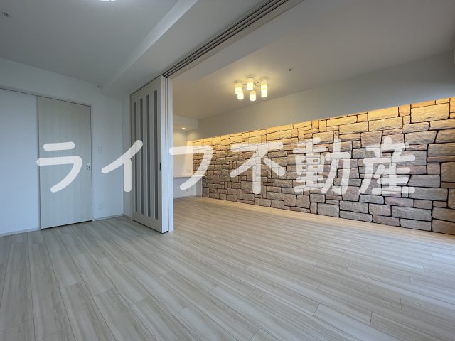 その他部屋・スペース　明るい色調の室内です