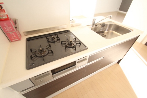 キッチン　※別部屋の写真です