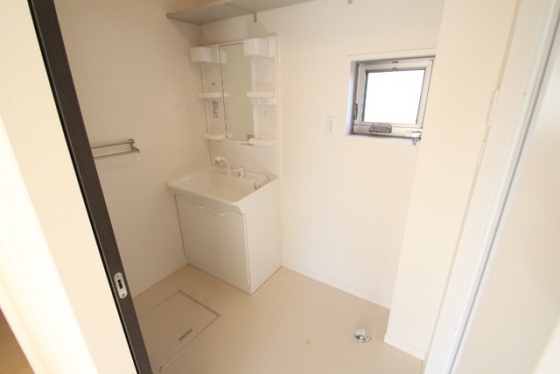 洗面設備　※別部屋の写真です