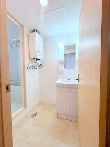 洗面設備　シャンプードレッサーです♪