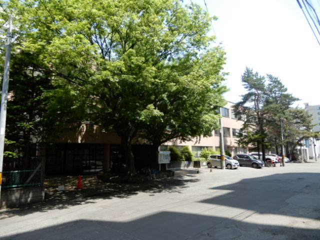 病院　医療法人社団銀杏会川西内科胃腸科病院（病院）まで654m