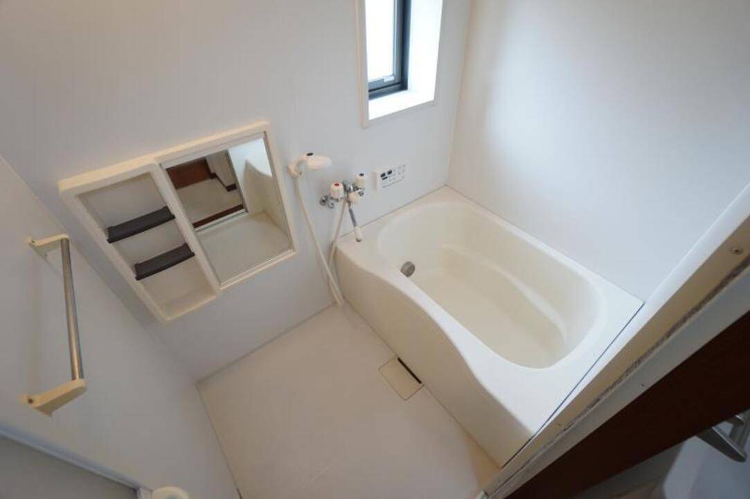 バス・シャワールーム　浴室