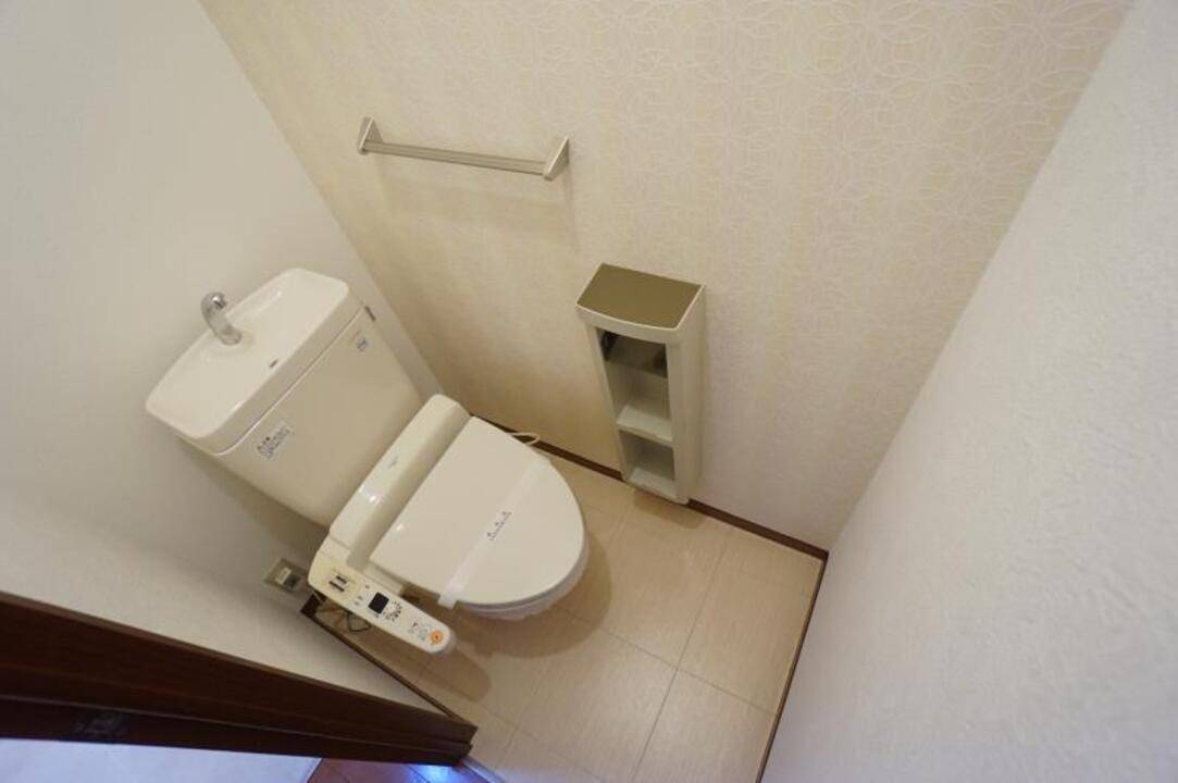 トイレ　トイレ