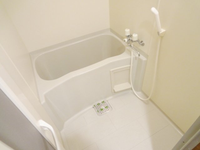 バス・シャワールーム　同物件別号室