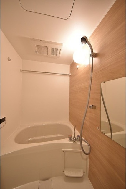 バス・シャワールーム　■浴室暖房乾燥機能付きバス♪