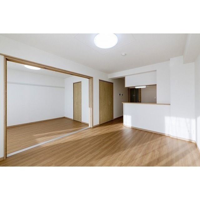 居室・リビング　ＬＤＫ１２．７帖　※イメージ