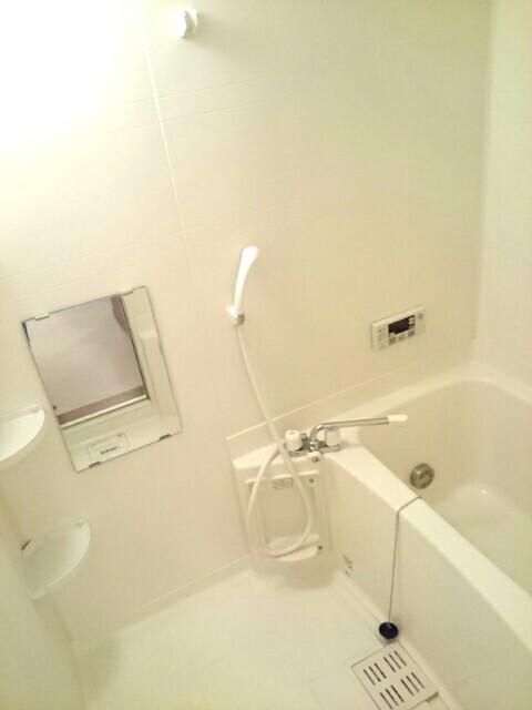 バス・シャワールーム　バスルーム