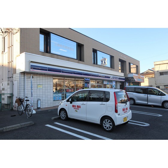 コンビニ　ローソン松本蟻ケ崎店（コンビニ）まで718m