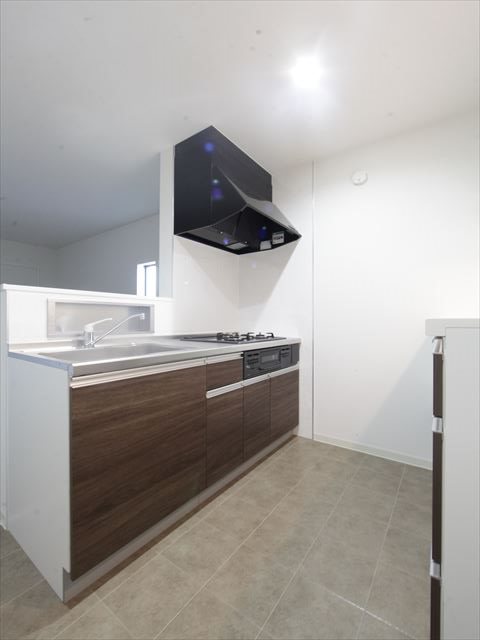 キッチン　システムキッチン（ガス3口コンロ）グリル付