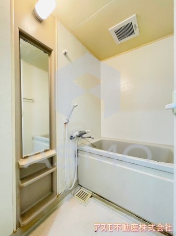 バス・シャワールーム　同マンション別部屋　参考写真