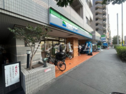 コンビニ　ファミリーマート　大田大森中一丁目店（コンビニ）まで241m