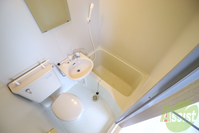 バス・シャワールーム