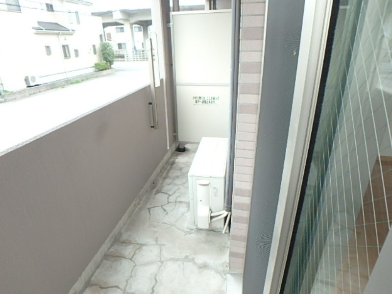 バルコニー　図面と現状に相違がある場合には現状を優先