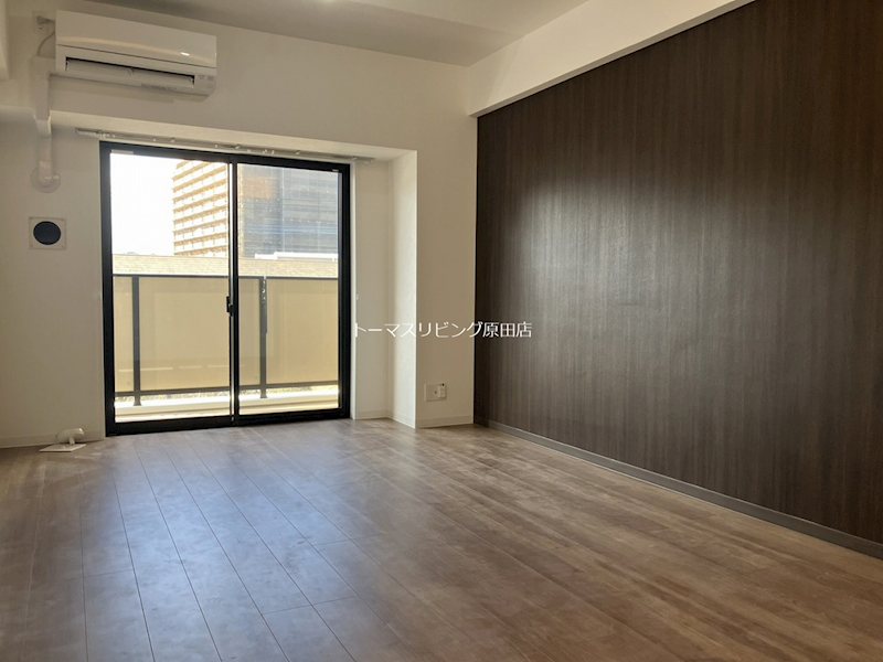 居室・リビング　306号室写真