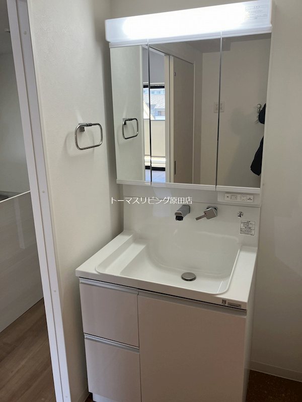 洗面設備　306号室写真