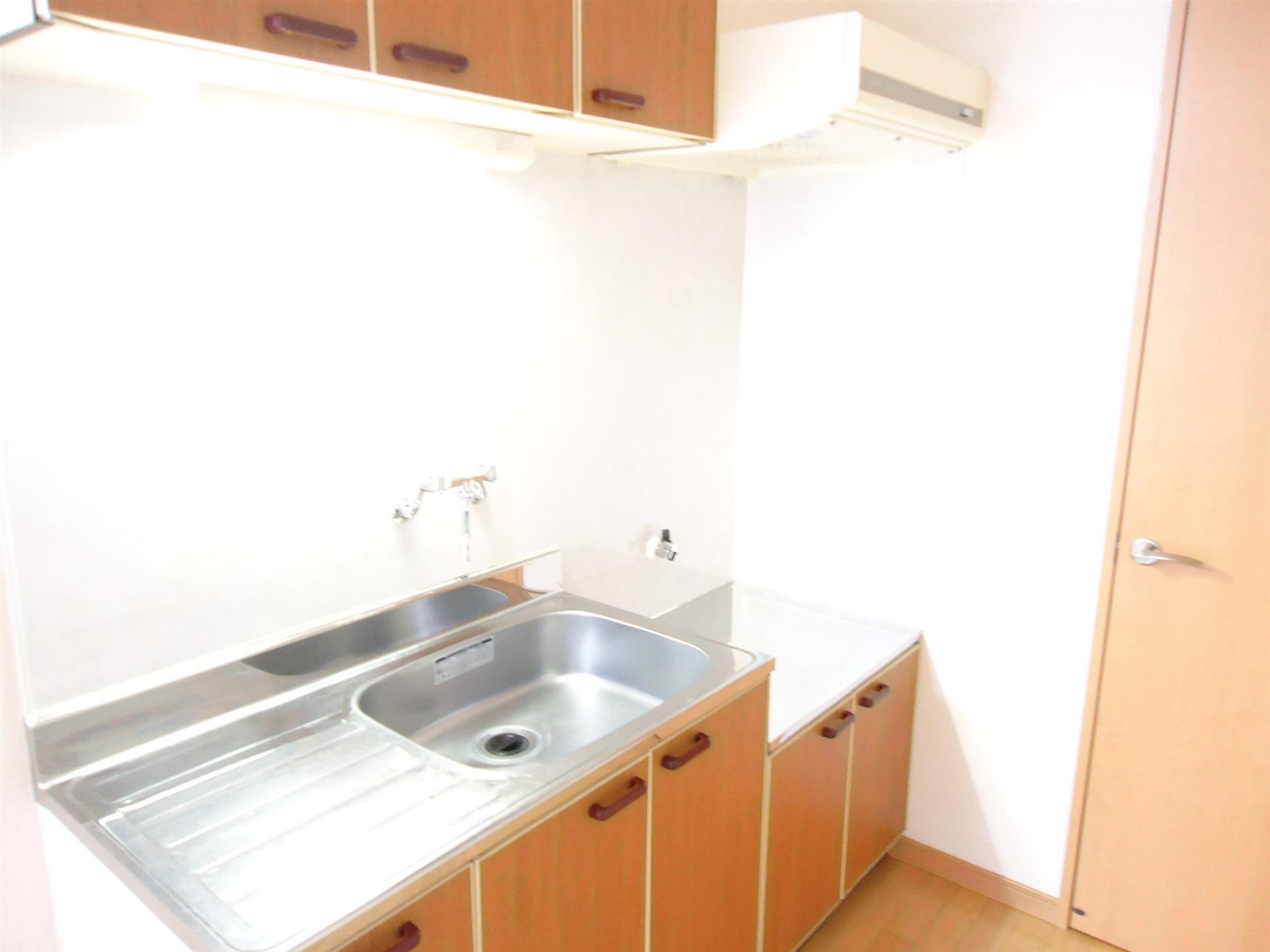 キッチン　収納たっぷりのキッチン