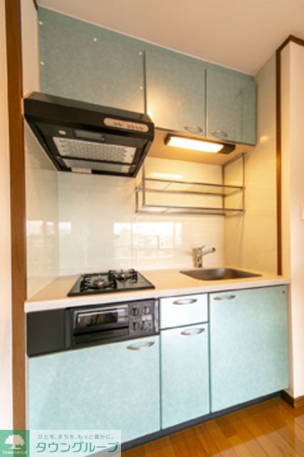 キッチン　※写真は同タイプ住戸です。