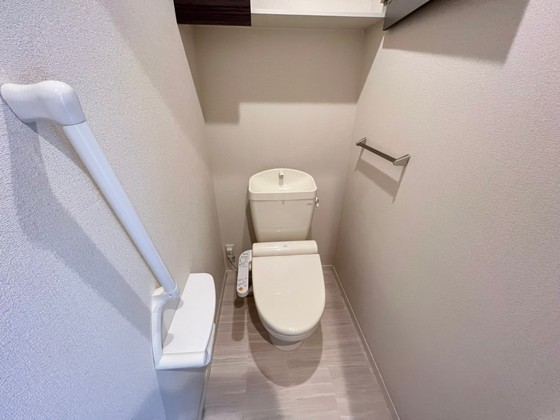 トイレ　※別部屋の写真です