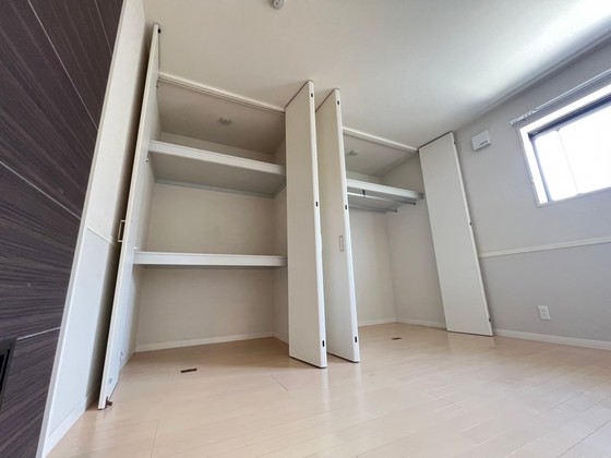 収納　※別部屋の写真です