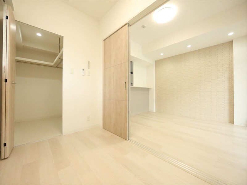 その他部屋・スペース　洋室4.2帖　ウォークインクローゼット付（収納充実してます）