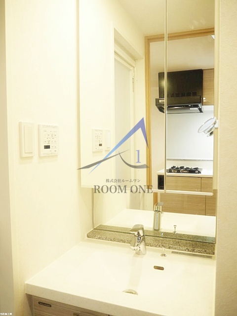 洗面設備　洗面台です。