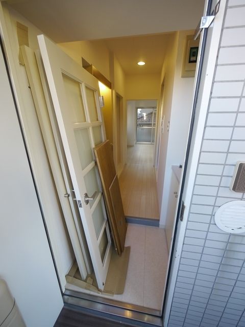 玄関　★玄関からの様子です★