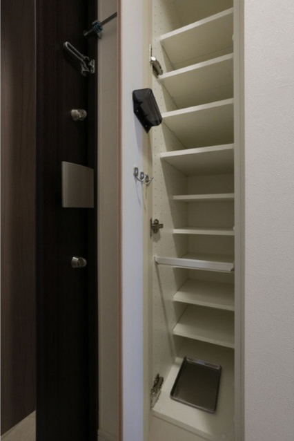 玄関　☆シューズボックスございます☆