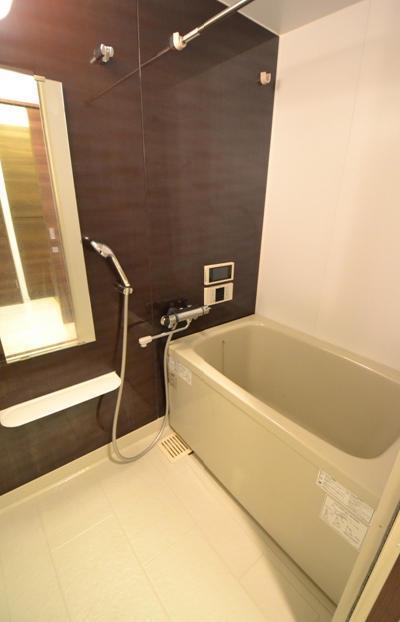 バス・シャワールーム　風呂